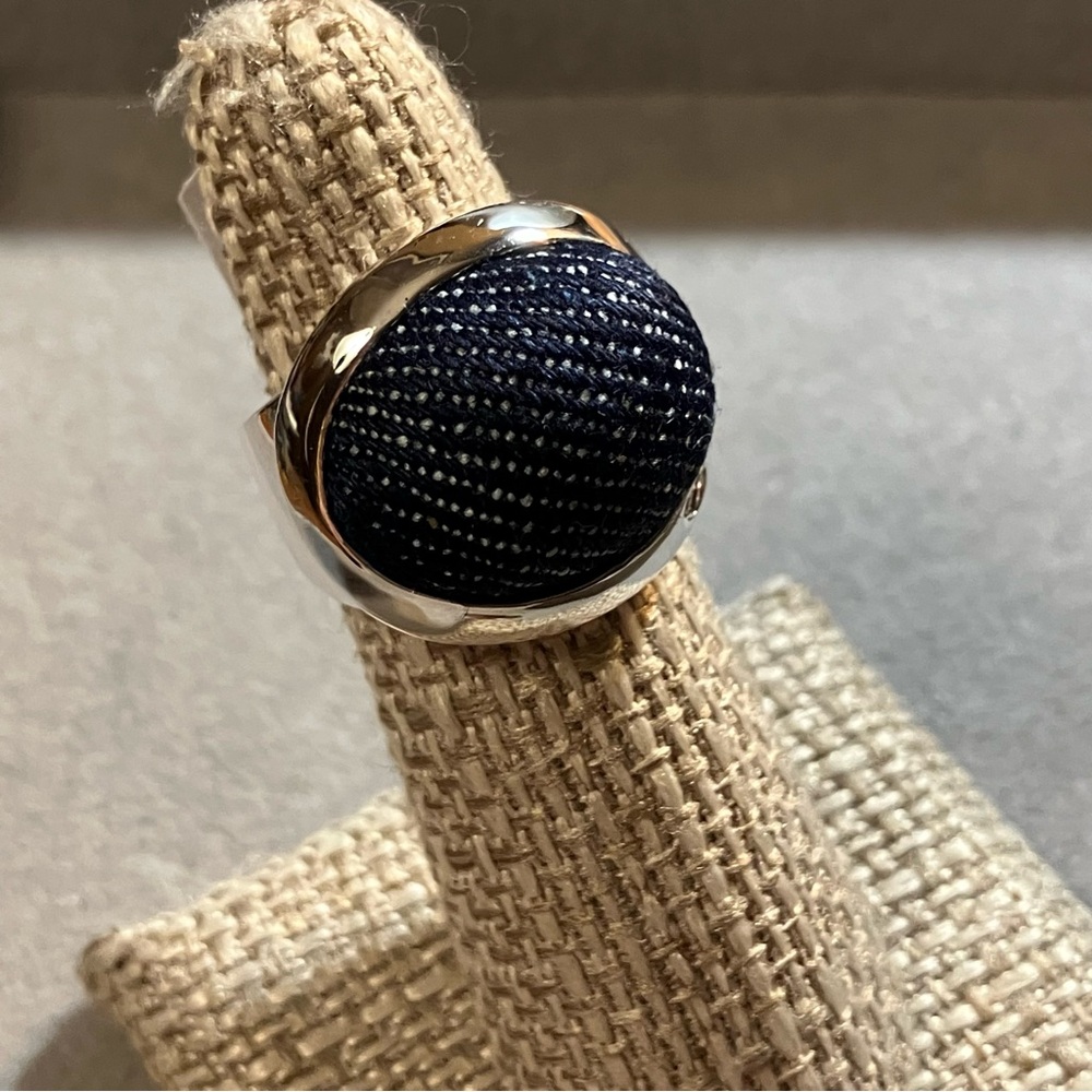 NEW Camille Lucie Dark Blue Denim Fabric Dome Silver Tone Ring 5.5